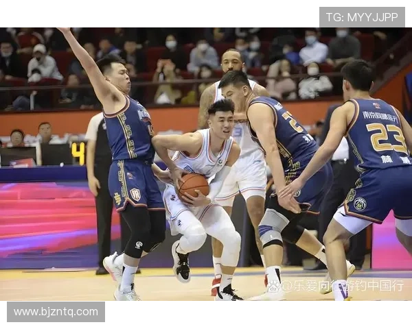 中国篮球足球明星综合排名揭晓谁将成为运动界的顶尖巨星