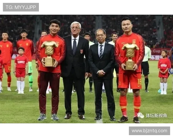 人世间足球明星的辉煌与挑战：他们如何在绿茵场上书写传奇人生