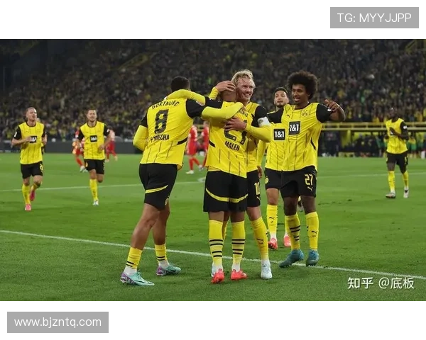 深圳网球队战术解析：如何在比赛中运用策略提升胜率与团队协作